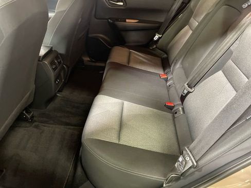 Used 2025 Nissan Rogue SV image 21