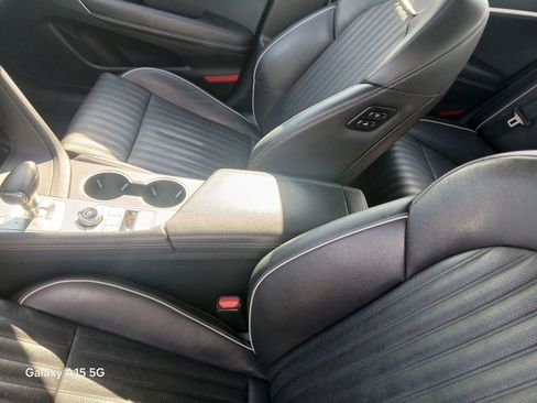 Used 2019 Genesis G70 2.0T Advanced w/ Elite Package image 8