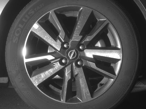 Used 2025 Nissan Versa SV FWD image 13