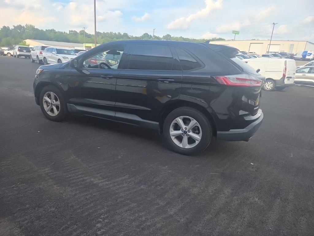 Used 2020 Ford Edge SE FWD image 8