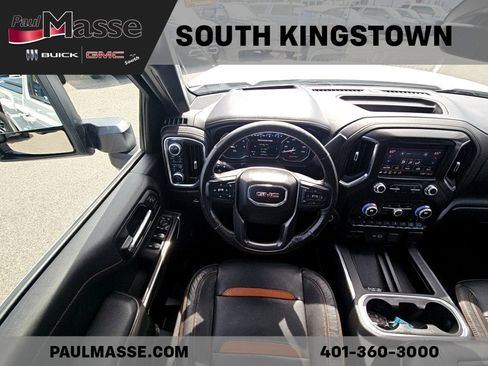 Used 2020 GMC Sierra 2500 AT4 w/ AT4 Premium Package image 16