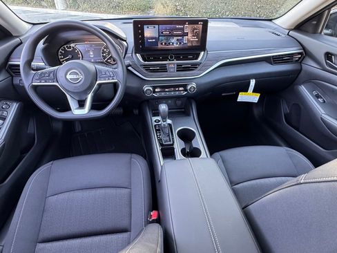 New 2026 Nissan Altima 2.5 SV FWD image 12