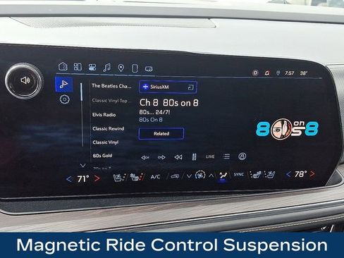 Used 2025 Chevrolet Suburban Premier AWD/4WD image 14