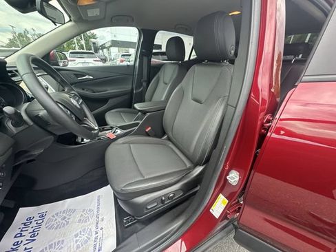 Certified 2023 Buick Encore GX Preferred w/ Cold Weather Comfort Package AWD/4WD image 18