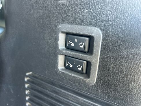 Used 2017 INFINITI QX80 4WD w/ Driver Assistance Package image 23