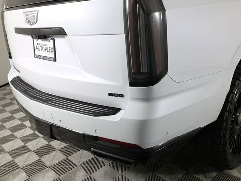 Used 2026 Cadillac Escalade Platinum Sport w/ LPO, ONYX Package AWD/4WD image 54