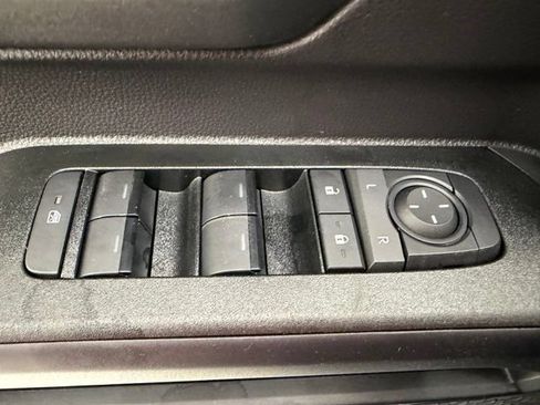 New 2026 Toyota 4Runner SR5 AWD/4WD image 49