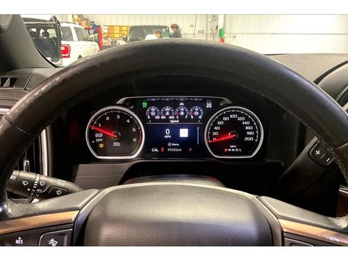 Used 2019 Chevrolet Silverado 1500 High Country AWD/4WD image 22