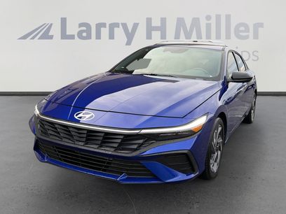 Certified 2025 Hyundai Elantra Sport