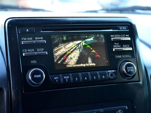 Used 2014 Nissan Titan SV w/ SV Value Truck Package image 19