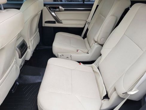 Used 2020 Lexus GX 460 Premium AWD/4WD image 22