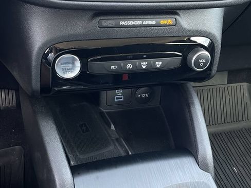 Used 2023 Ford Escape Active w/ Tech Pack #2 AWD/4WD image 21