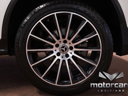 Used 2019 Mercedes-Benz GLC 300 4MATIC Coupe image 17