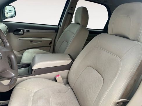 Used 2005 Buick Rendezvous CX image 10