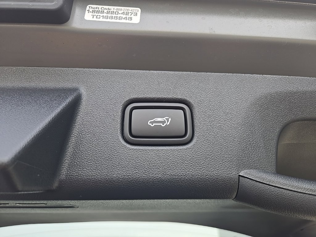 New 2026 Hyundai Tucson SEL Plus w/ Tow & Go Package AWD/4WD image 16