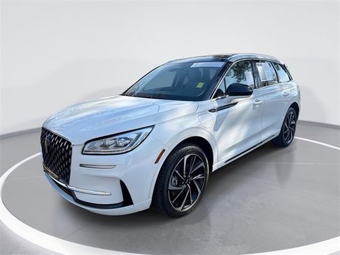 Certified 2023 Lincoln Corsair Grand Touring image 1