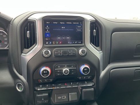 Used 2022 GMC Sierra 2500 SLT w/ SLT Premium Package AWD/4WD image 15
