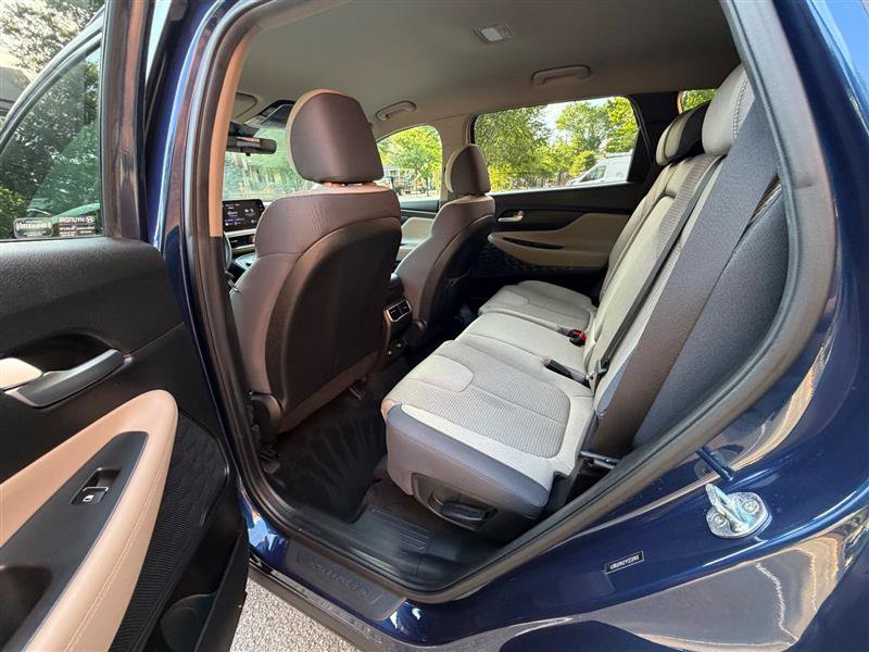 Used 2022 Hyundai Santa Fe SEL AWD/4WD image 37