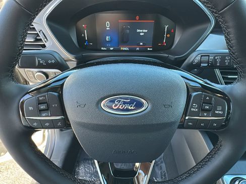 New 2026 Ford Escape Active w/ Cold Weather Package AWD/4WD image 18