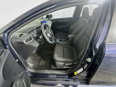 Used 2023 Toyota Corolla LE FWD image 13