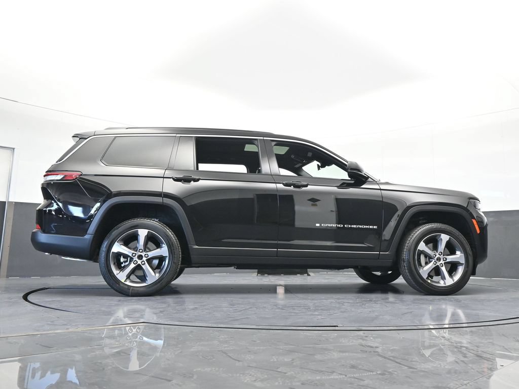 New 2026 Jeep Grand Cherokee L Limited RWD image 59