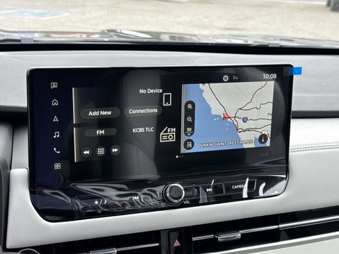 New 2025 Mitsubishi Outlander SE image 23