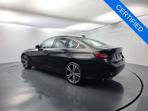 Certified 2024 BMW 330i Sedan w/ Convenience Package RWD image 4