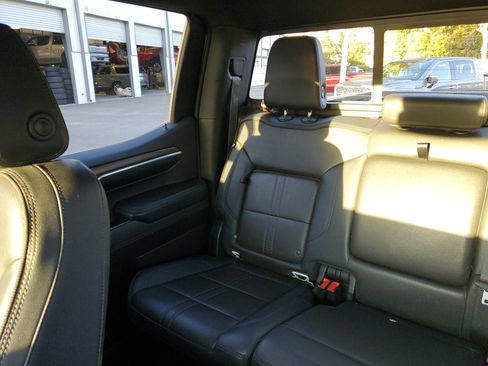 Used 2022 Chevrolet Silverado 1500 High Country w/ High Country Premium Package image 54