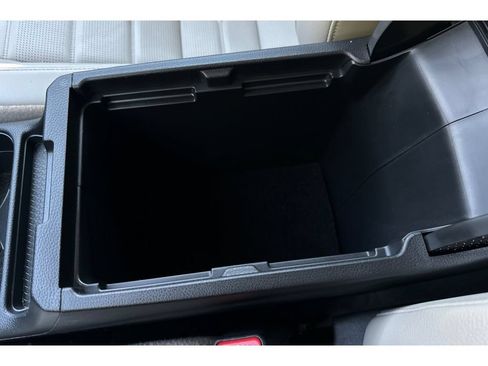 Used 2024 Honda CR-V EX-L image 32