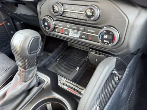 New 2025 Ford Bronco Raptor image 25