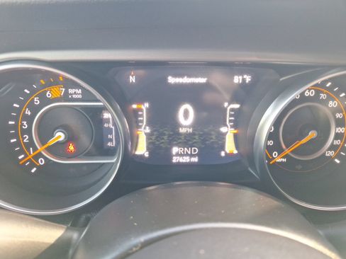 Used 2021 Jeep Wrangler Unlimited Sport w/ Sun And Sound Package AWD/4WD image 19