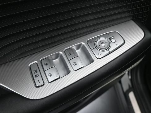 Used 2025 Hyundai Palisade Calligraphy FWD image 13