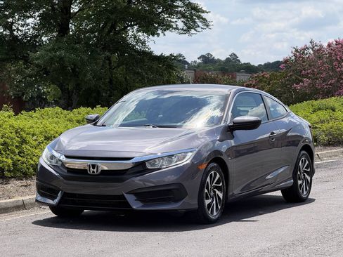 Used 2018 Honda Civic LX image 2