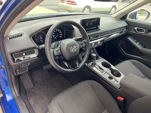 Certified 2023 Honda Civic EX image 17