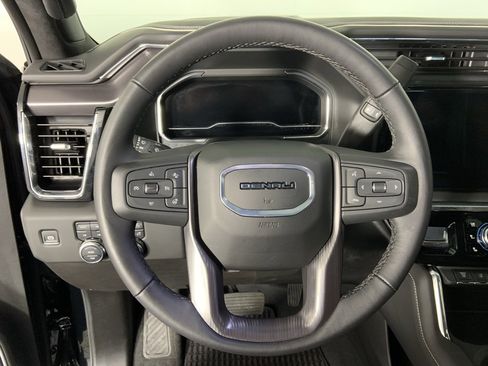 Used 2025 GMC Sierra 3500 Denali Ultimate image 12