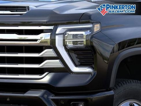 New 2026 Chevrolet Silverado 3500 High Country w/ Technology Package image 10