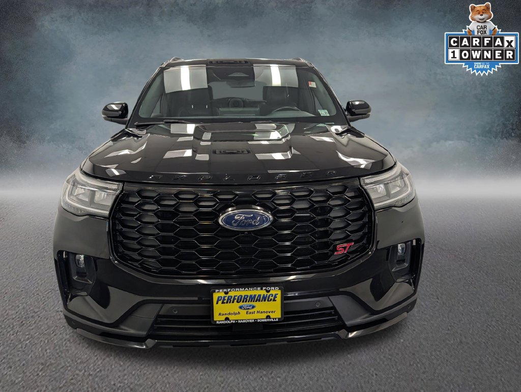 Used 2025 Ford Explorer ST AWD/4WD image 2
