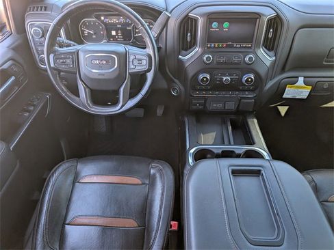 Used 2020 GMC Sierra 1500 AT4 w/ AT4 Premium Package image 9