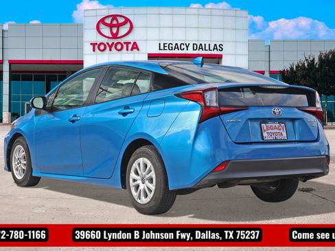 Used 2022 Toyota Prius L Eco image 7