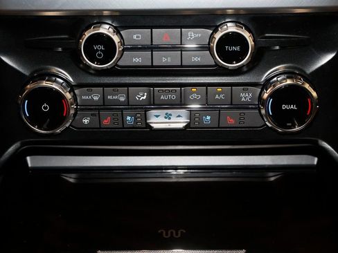 New 2025 Ford F250 King Ranch w/ Chrome Package image 27