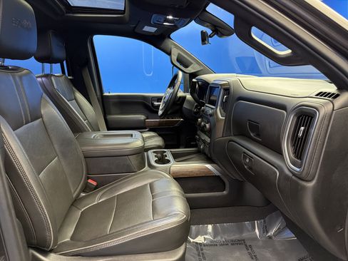 Used 2020 Chevrolet Silverado 2500 High Country w/ Z71 Off-Road Package AWD/4WD image 27