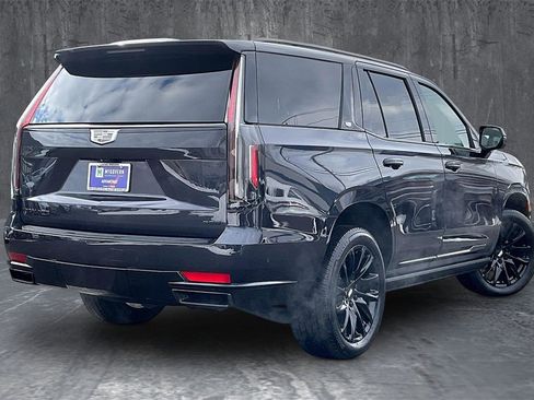Used 2022 Cadillac Escalade Sport w/ Touring Package image 6