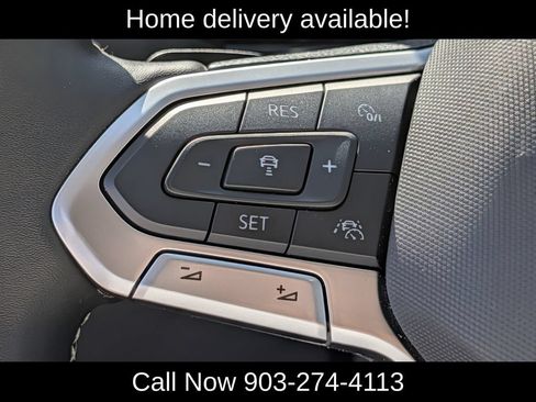 Used 2025 Volkswagen Atlas SE AWD/4WD image 20