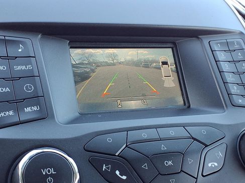 Used 2017 Ford Edge SEL image 8