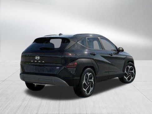 New 2026 Hyundai Kona Limited FWD image 4