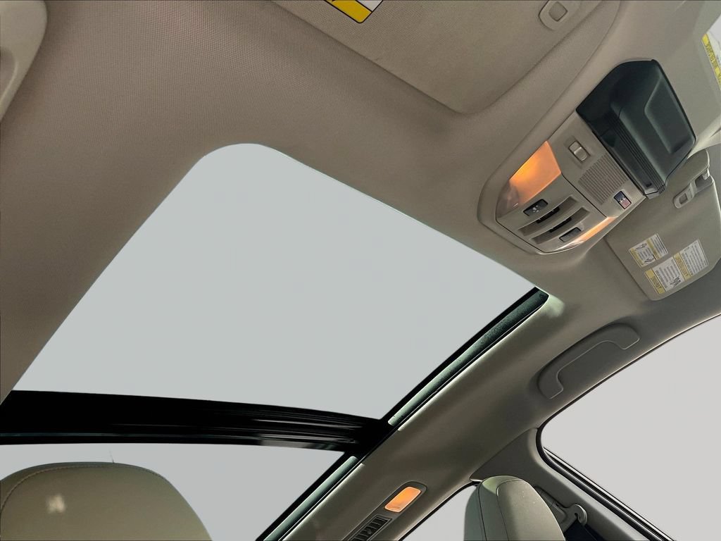 Used 2019 Subaru Ascent Limited AWD/4WD image 29