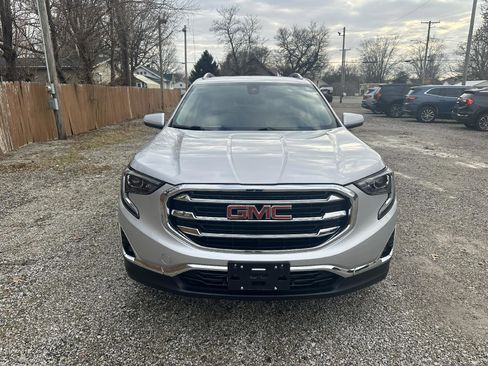 Used 2021 GMC Terrain SLT image 8