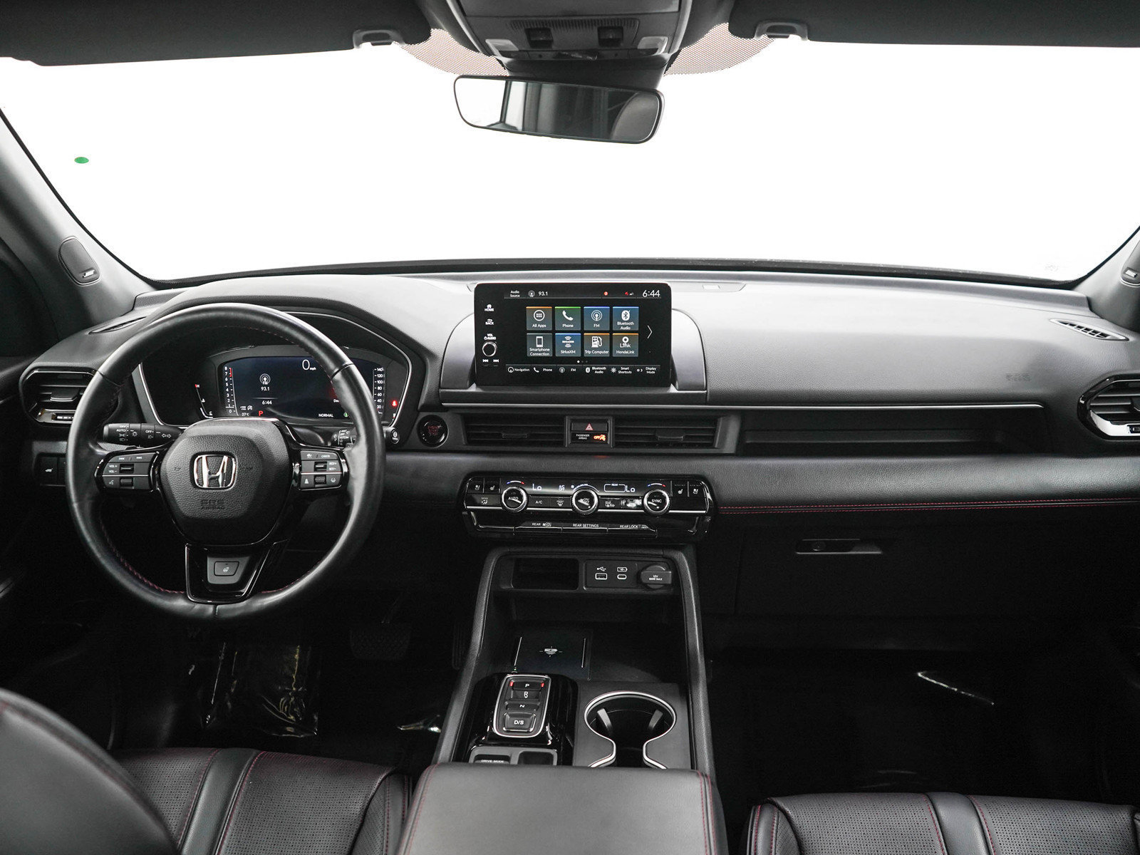 Used 2023 Honda Pilot Elite image 13