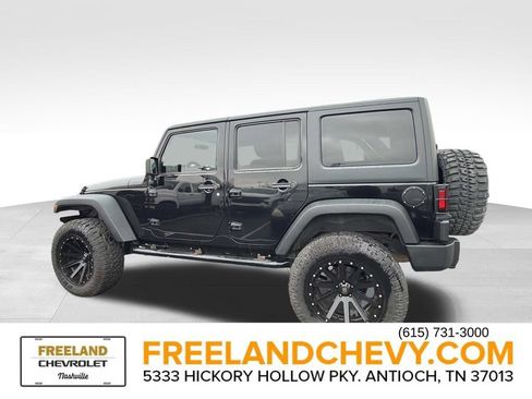 Used 2012 Jeep Wrangler Unlimited Sport image 6