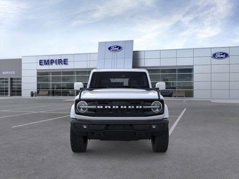 New 2026 Ford Bronco Outer Banks AWD/4WD image 6